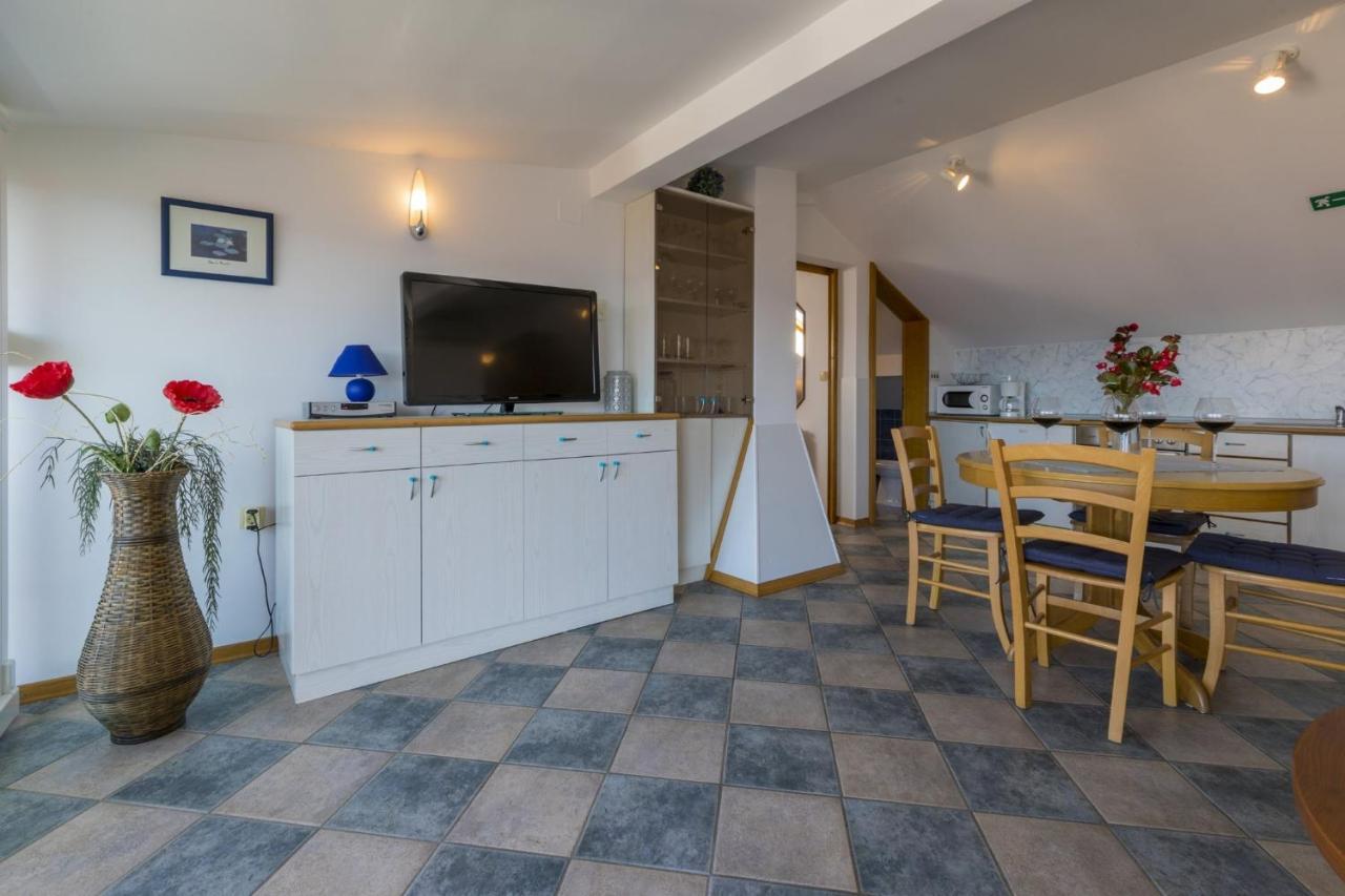 Blue Pearl Apartments Crikvenica Exterior foto