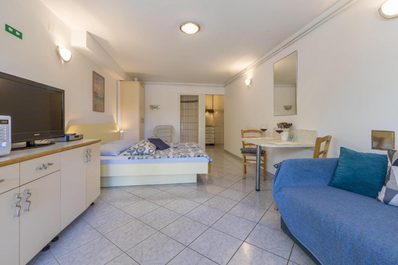 Blue Pearl Apartments Crikvenica Exterior foto