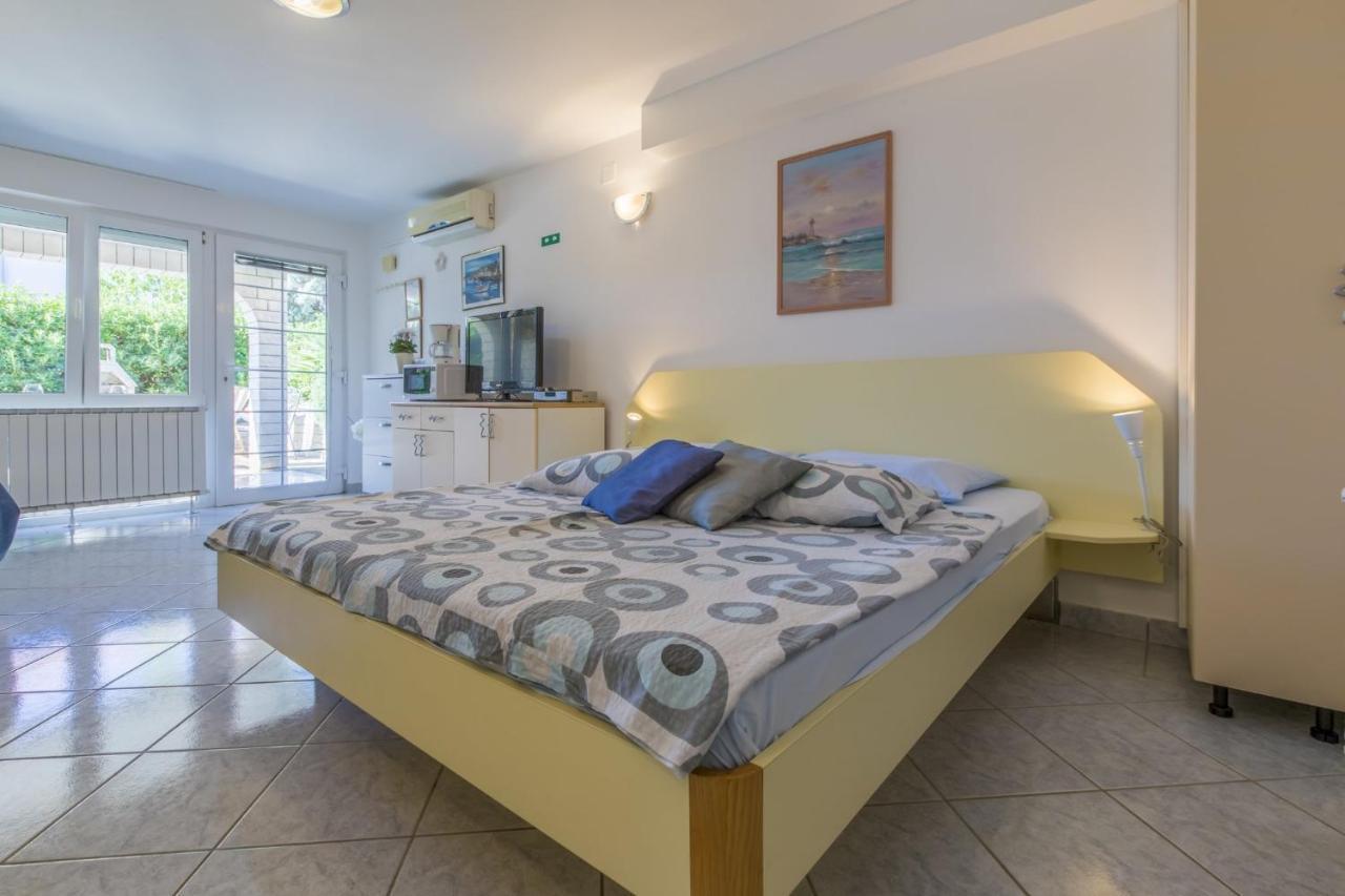 Blue Pearl Apartments Crikvenica Exterior foto