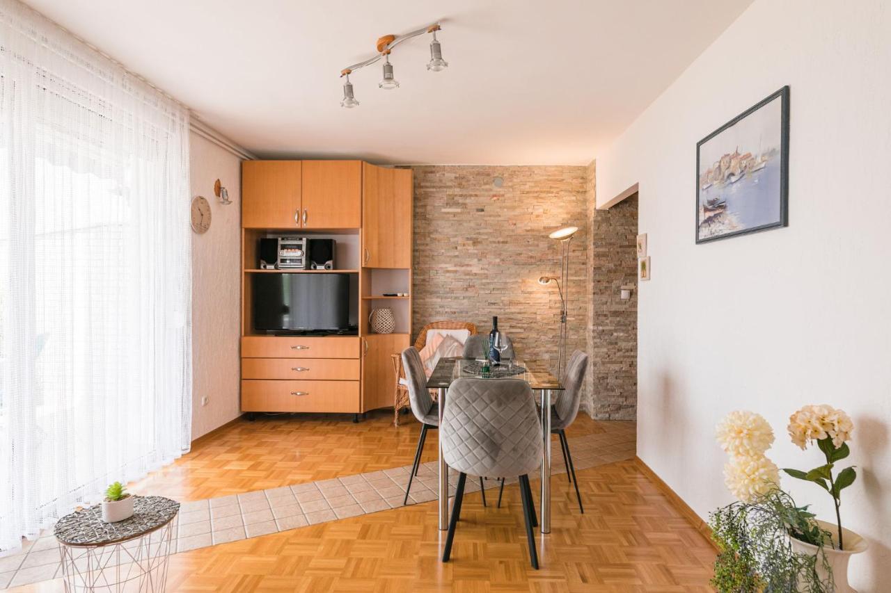 Blue Pearl Apartments Crikvenica Exterior foto