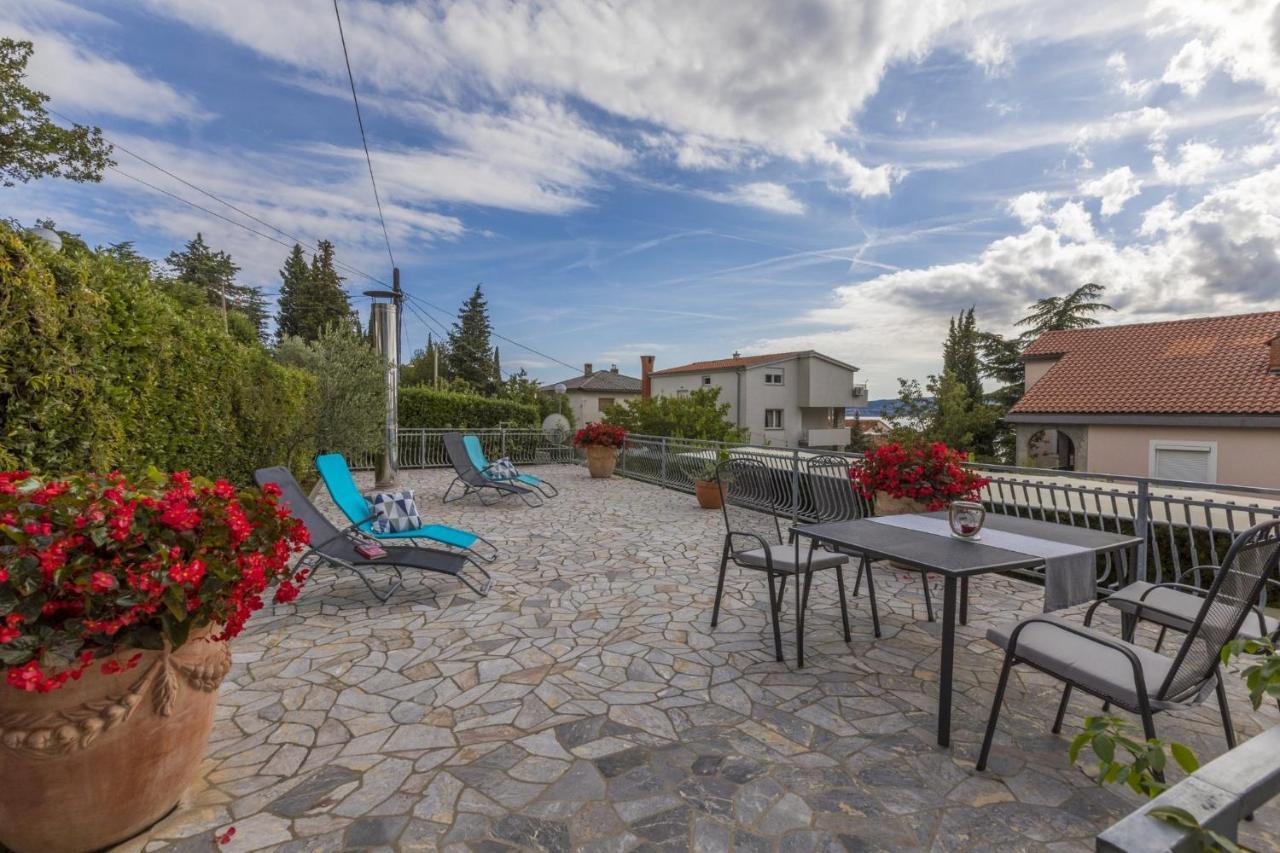 Blue Pearl Apartments Crikvenica Exterior foto